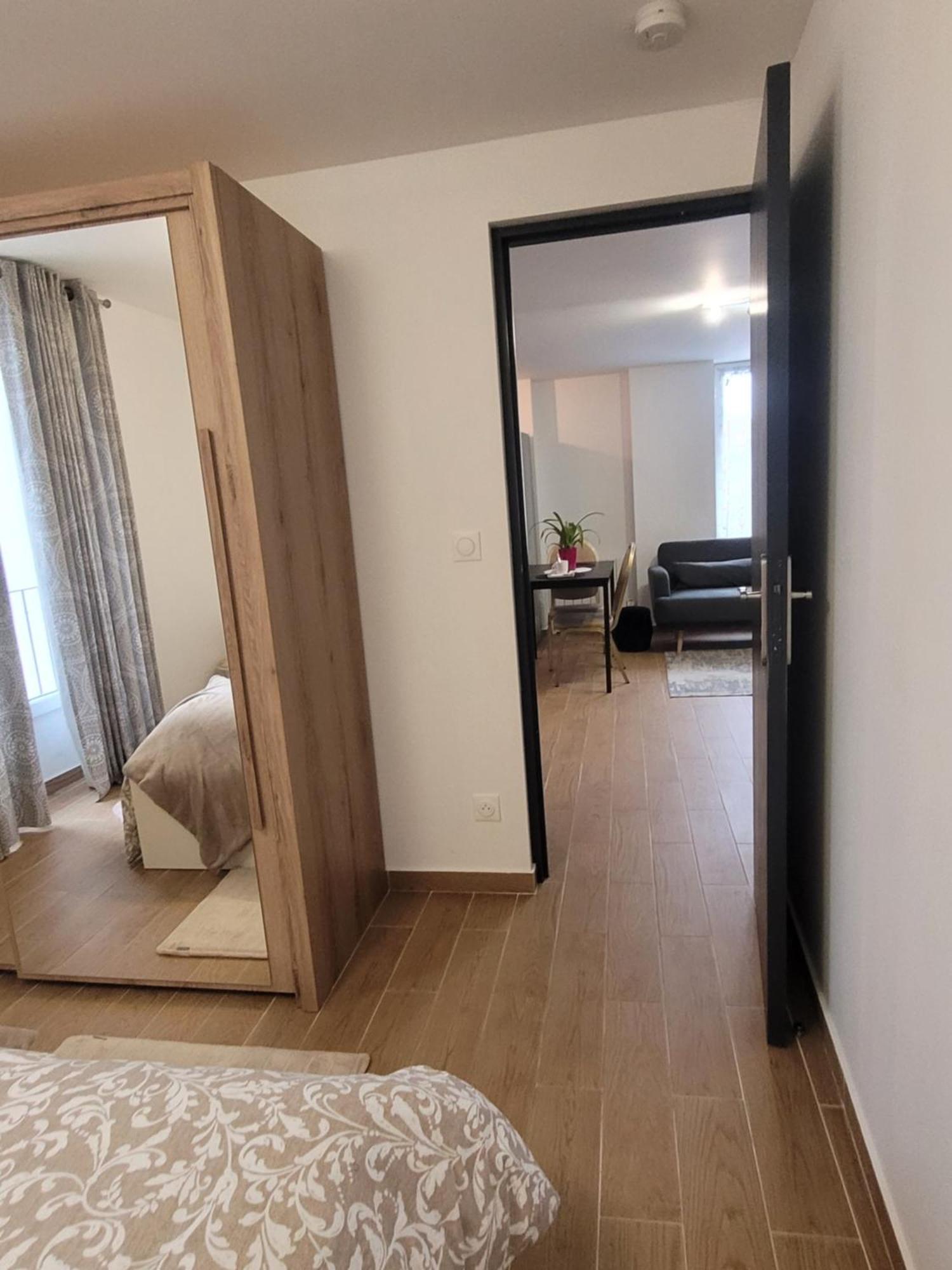 Appartement Prive A 15Mn De Paris Et Proche Enghien Les Bains Groslay Eksteriør bilde